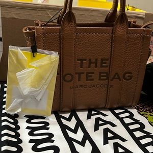 Marc Jacobs The Tote Bag Micro Size